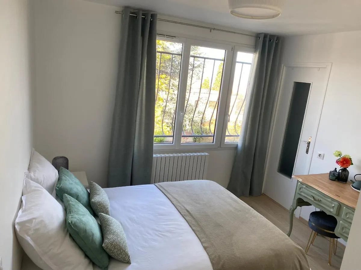 Homestay Montagnards Apartment Ceyrat